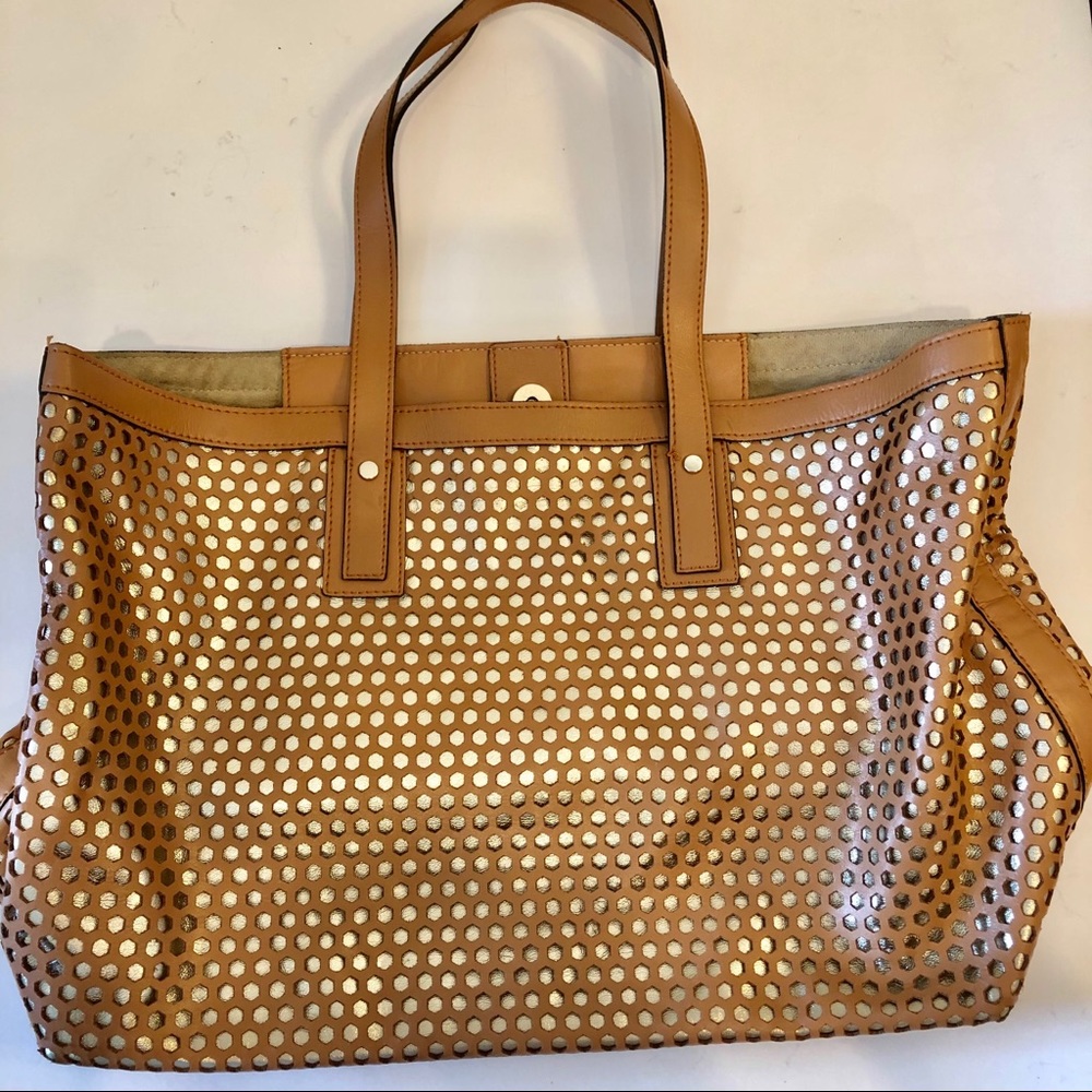 👜 A BELLUCCI Italian laser cut leather gold tote